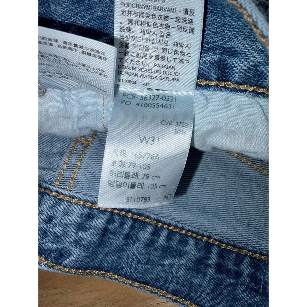 Levi's 501 Cut Off Shorts Blue Classic Light‎ Wash Button Fly 31 Distressed